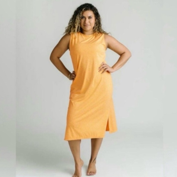 Zyia Downtime Dress - Picture 3 of 8